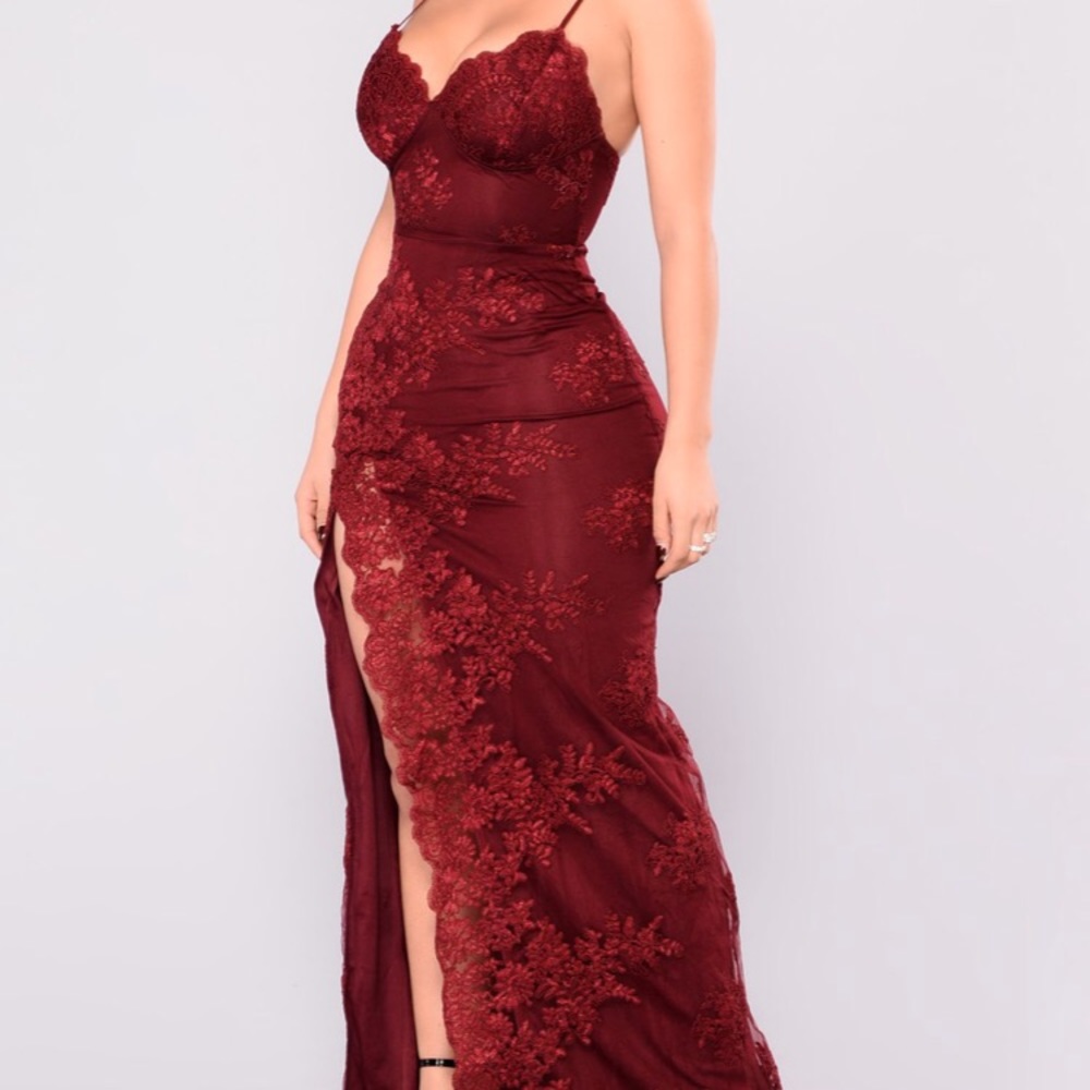 Fashion nova a night in Tokyo lace dress